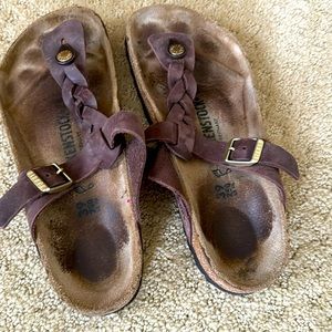 Birkenstock sandals for sale. Euro size 39 is a a US size 8.